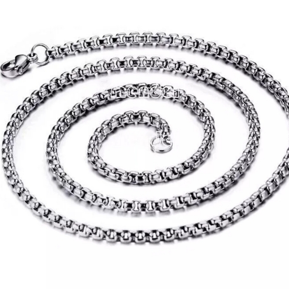 Celtic Knot Trinity Heart Necklace Irish Knot Cross Pendant Stainless Steel - Picture 5 of 5